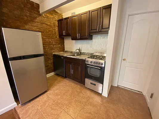 Rented by Douglas Elliman | media 12