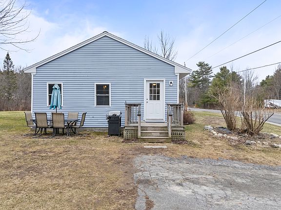 5th image of 168 Auburn Pownal Road