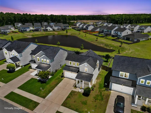 306 Blue Mountain Dr, Moncks Corner, SC 29461