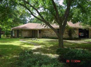 206 County Road 1402, Jacksonville, TX