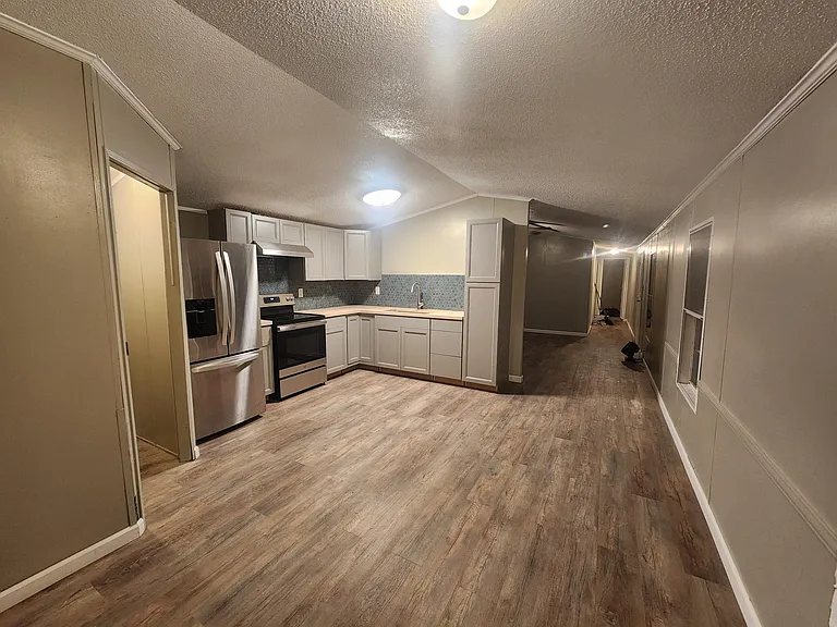 134 Village Dr — Photo 8