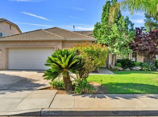 2143 E Turnberry Ave, Fresno, CA
