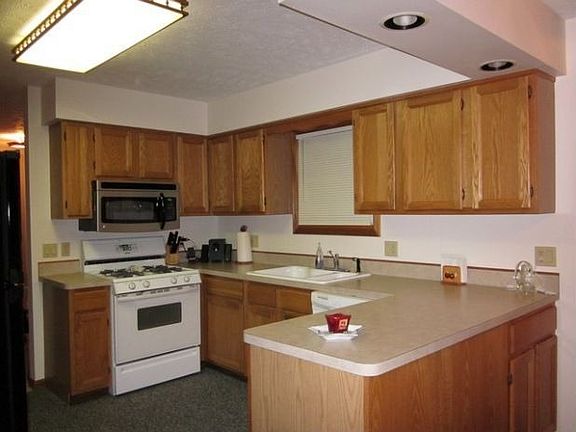 3rd image of 6439 Dawson Blvd