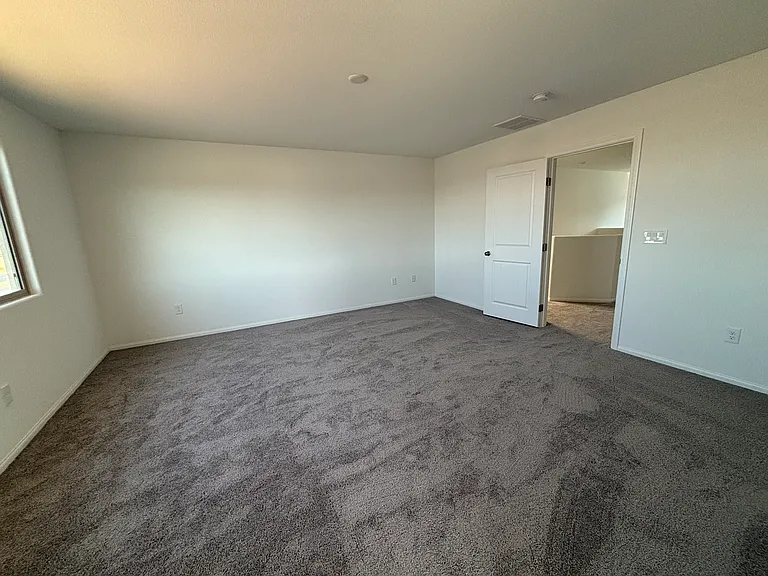 W Quail Ave — Photo 19