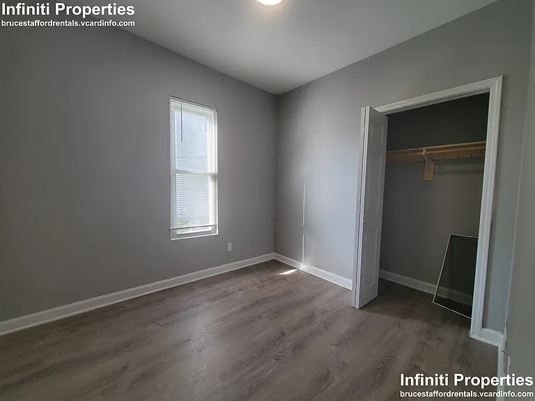 707 E 92nd Pl #2 — Photo 11