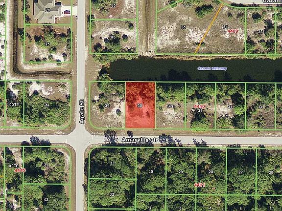 2nd image of 13156 Amaryllis Cir