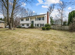 11 Southern Ln, Warwick, NY 10990