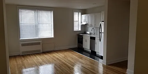 141-10 Hoover Avenue
