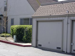 1948 Knolls Dr, Santa Rosa, CA 95405