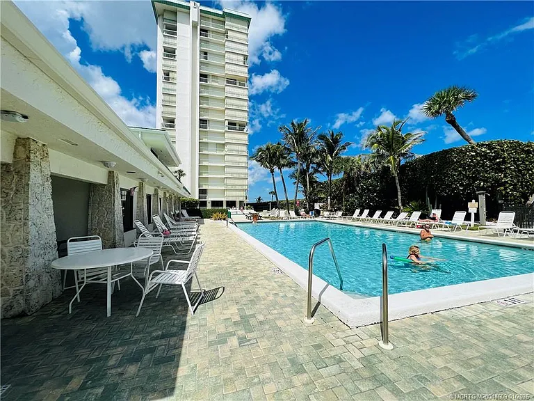 9940 S Ocean Dr #703 — Photo 47