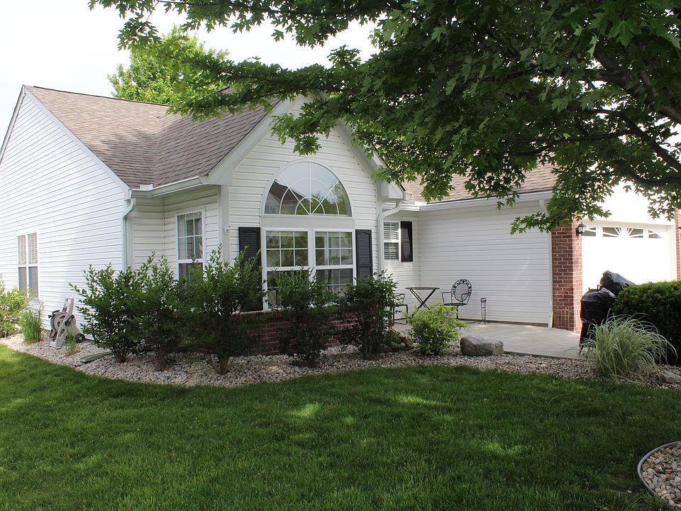 1st image of 14052 Whittier Dr