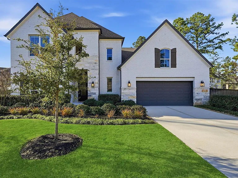 318 Calmato Woods Way — Photo 1