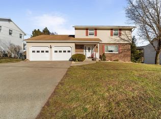 214 Dorothy St, Endicott, NY 13760