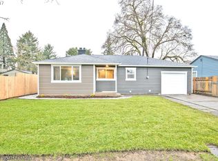 7105 SE Crystal Springs Blvd, Portland, OR