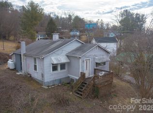 117 Lookout Rd, Asheville, NC 28804