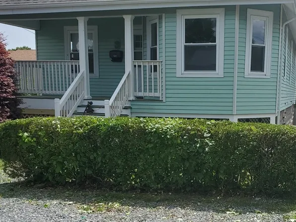 431 Wood St, Somerset, MA 02726