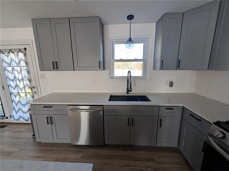 104 Teton Dr — Photo 13
