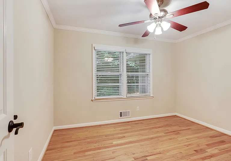 3536 London Rd — Photo 9