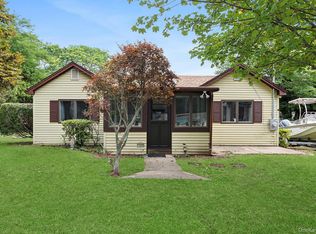 150 Goldin Ln, Southold, NY 11971