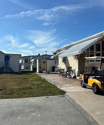 4th image of 11631 Padina Dr