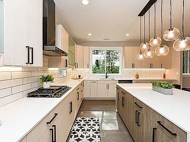 5th image of 220 228th St SE