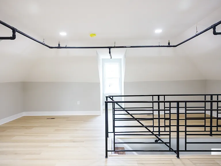 1201 Lindley Ave #4 — Photo 21