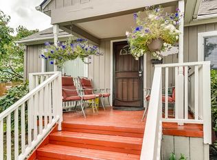 8542 NE Multnomah St, Portland, OR 97220