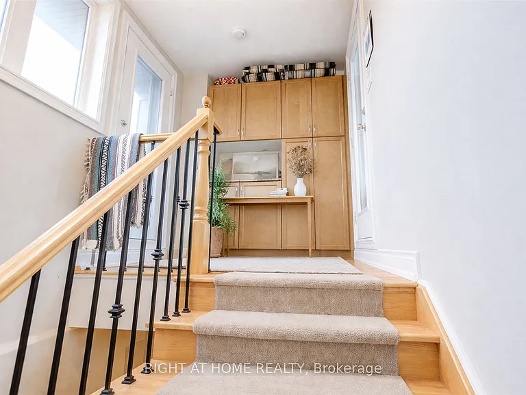 99 Brant St #6 — Photo 25