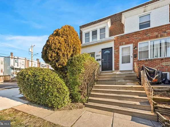 2601 S Bialy St, Philadelphia, PA 19153