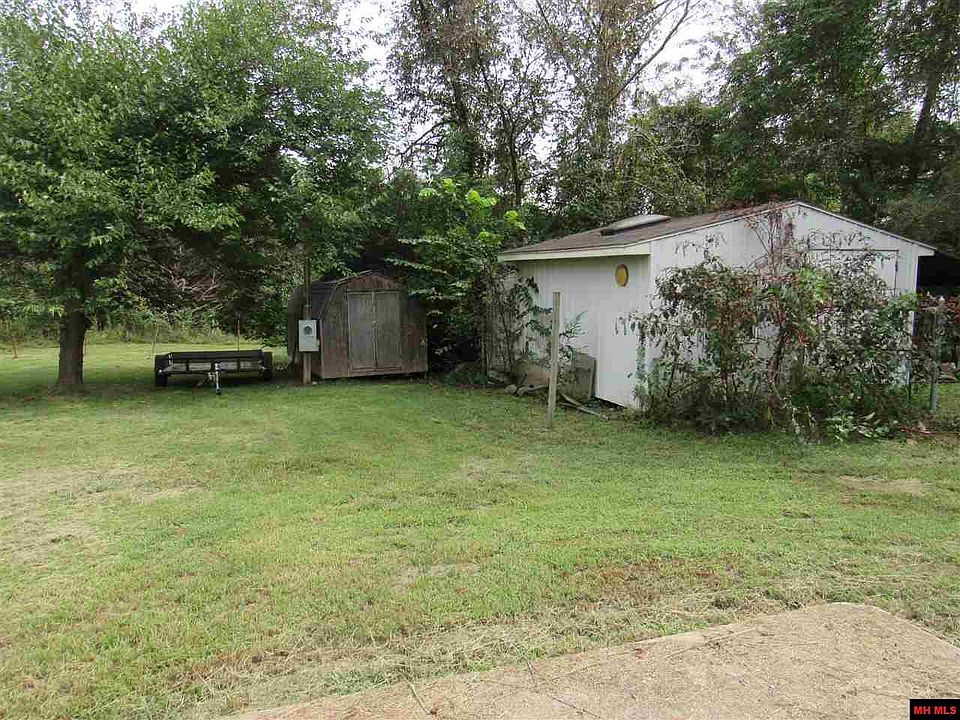 1st image of 121 Town Park Way