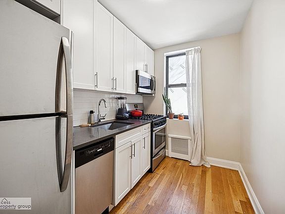4th image of 441 Convent Ave APT 2B