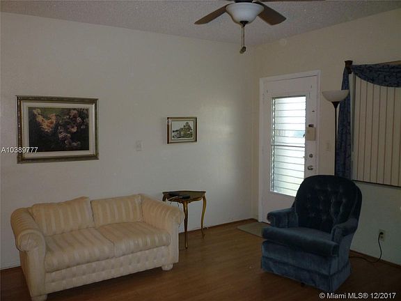 5th image of 815 SW 11th Ave APT 7G