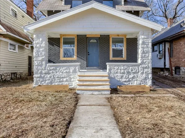 5610 Olive St, Kansas City, MO 64130