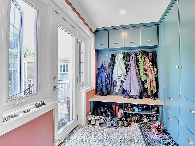 469 Island Park Dr — Photo 15