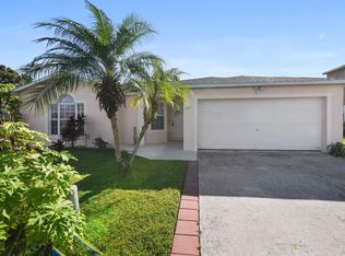 829 Palermo Ct, Kissimmee, FL 34758