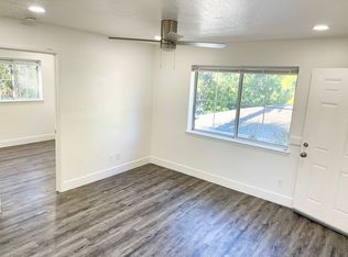 3673 5th Ave APT 4, Sacramento, CA 95817