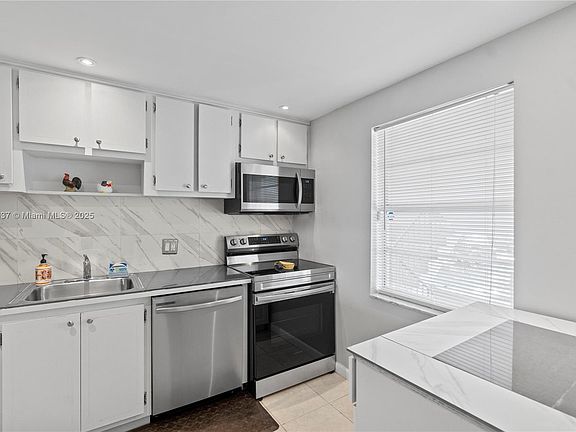 5th image of 7807 Golf Circle Dr APT 212
