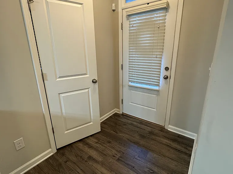 104 Canvas Ives Dr — Photo 8