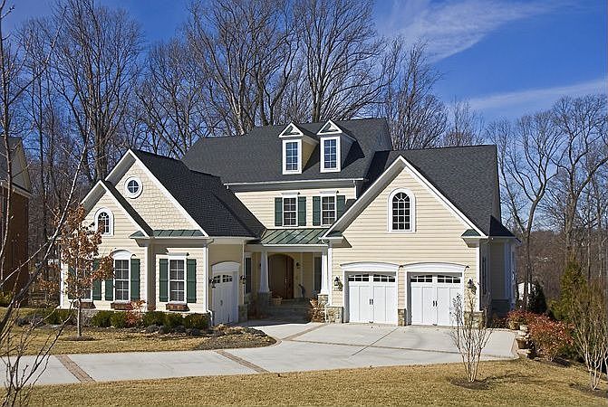 1st image of 2310 Chestnut Hill Ave