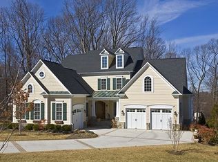 2310 Chestnut Hill Ave, Falls Church, VA 22043