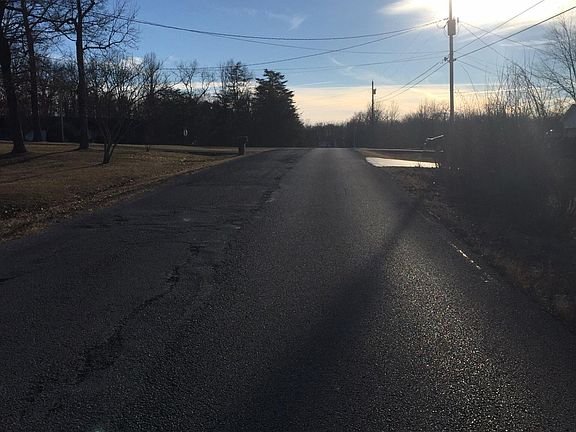 4th image of 977 Scarlett Dr
