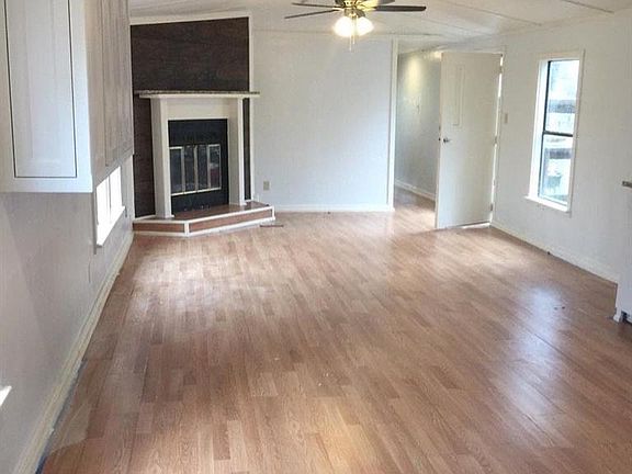 4th image of 6616 Oakwood Lake Ct