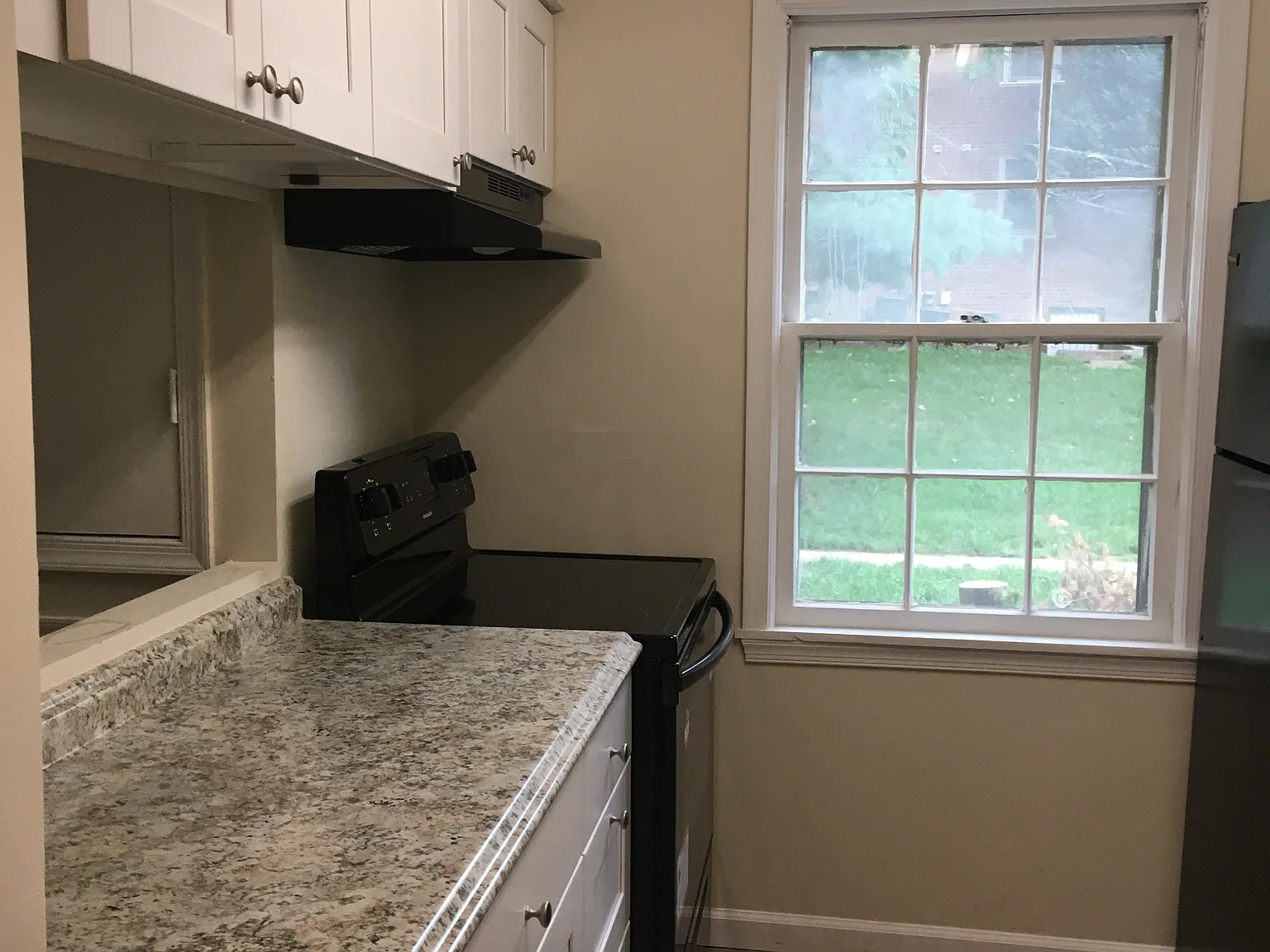 2 bed, 625 sqft, $1,625 — Photo 2