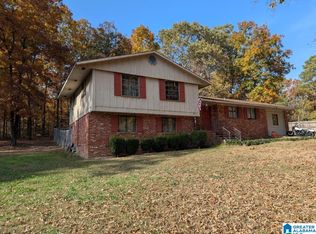 293 Lakeview Cir, Riverside, AL 35135