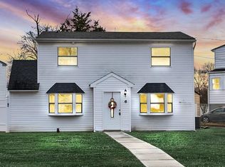 6 Nimitz Pl, Sayreville, NJ