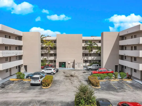 6091 W 22nd Ct APT 108, Hialeah, FL 33016