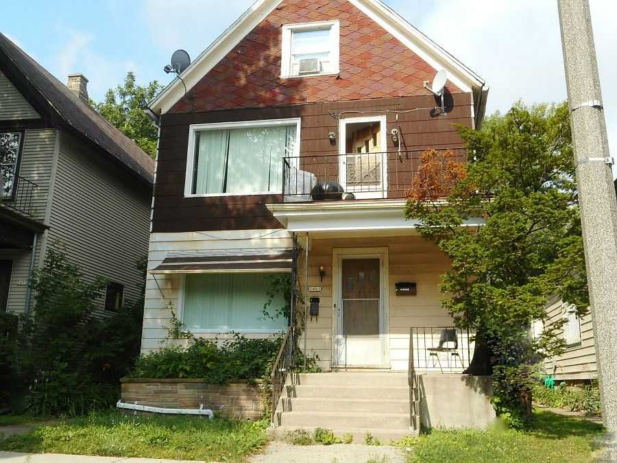 1st image of 2461 N Weil St