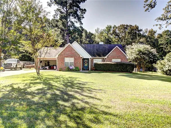 258 Julia Ann Dr, Natchitoches, LA 71457