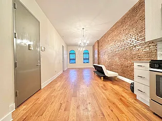 Rented by Doorway NYC, LLC