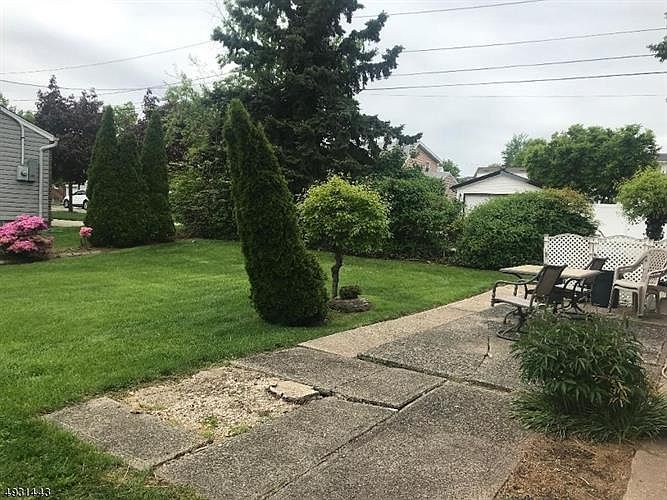 2nd image of 211 Pandolfi Ave
